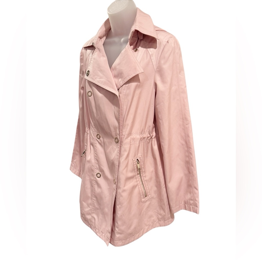 Guess | Blush Pink Double-Breasted Trench Jacket | Lightweight City Chic - Picture 5 of 15